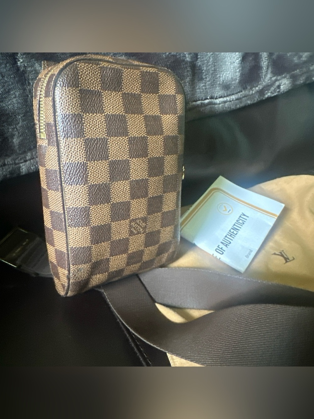 Louis Vuitton Geronimos Brown Unisex—Classic Crossbody Organizer COA